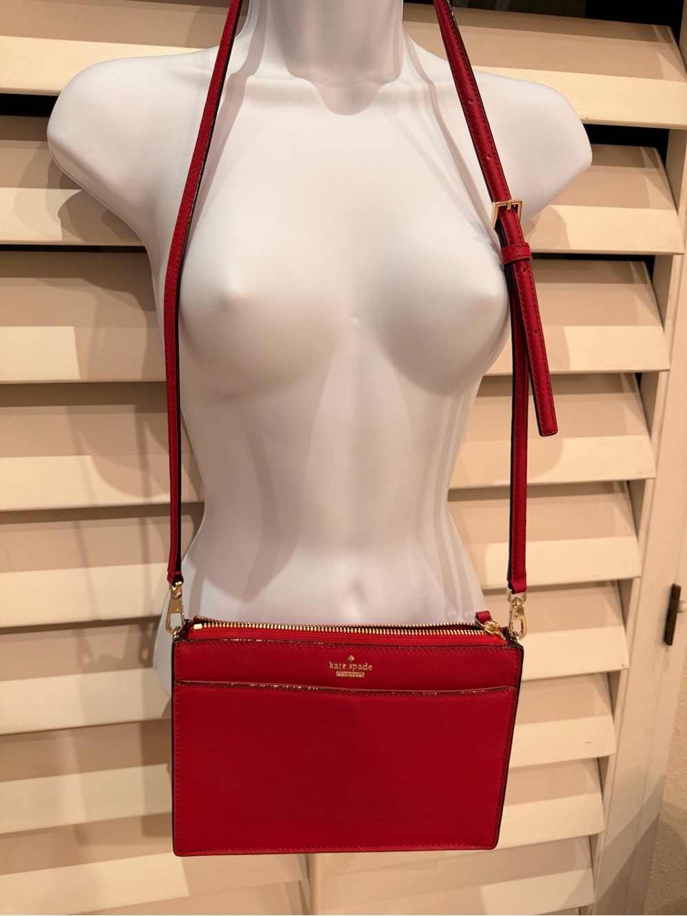kate spade Cameron street heirloom red Leather Crossbody with Gold Hardware